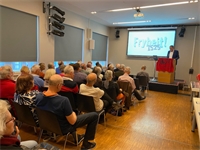 Buchpräsentation und Ausstellungseröffnung Buchpräsentation und Ausstellungseröffnung